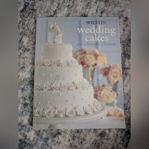 Wilton Wedding Cakes A Romantic Portfolio Softcover Idea Book 2002